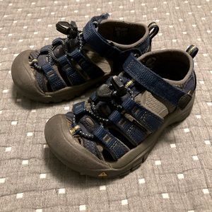 Kids Keen Shoes